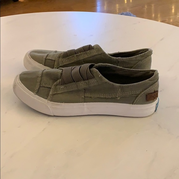 green blowfish sneakers